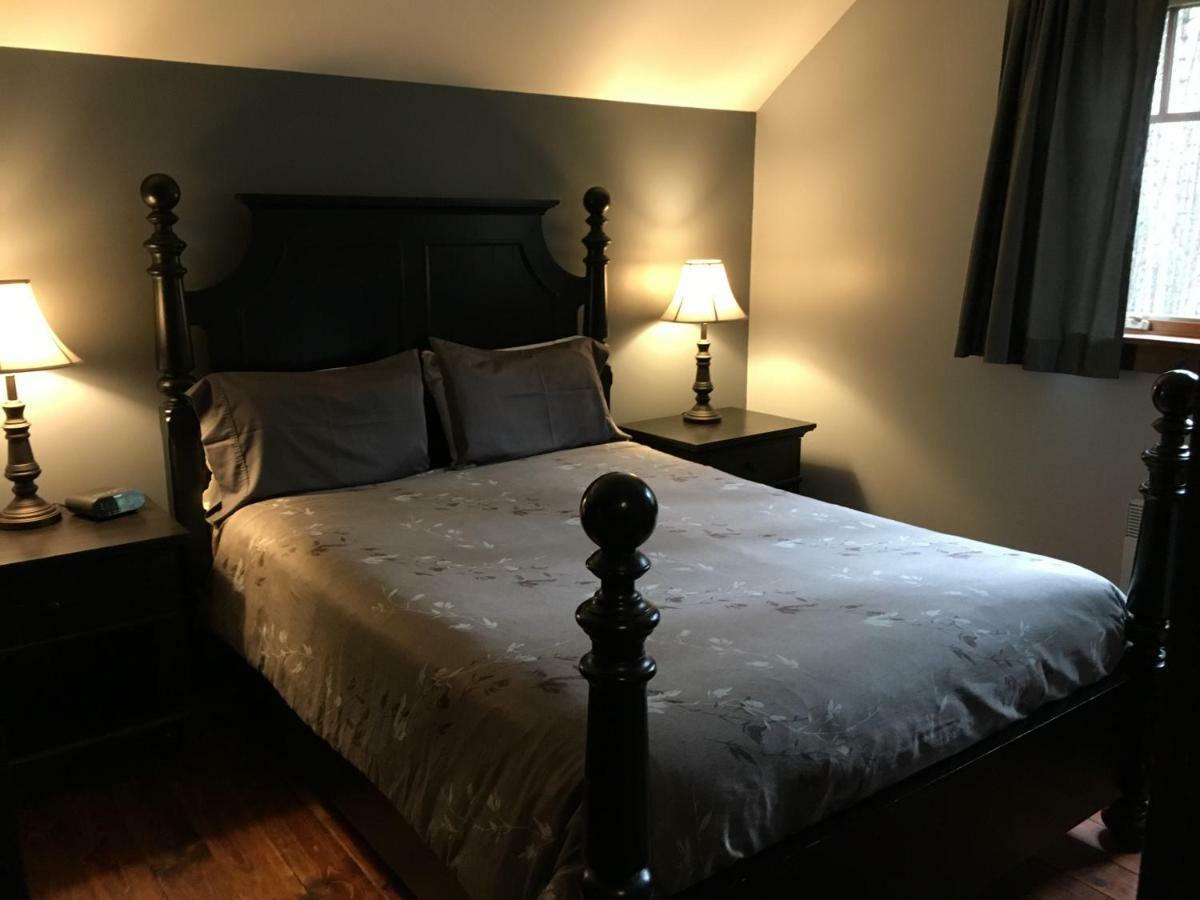 B&B Au Petit Marigot Mont-Tremblant Ruang foto